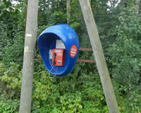 Telefonzelle am Straßenrand