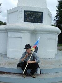 Rauchpause mit Denkmal